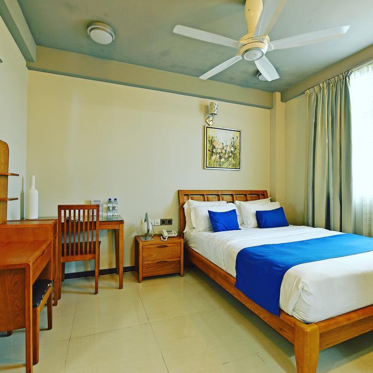 Airport Comfort Inn Premium Hulhumale Exterior foto